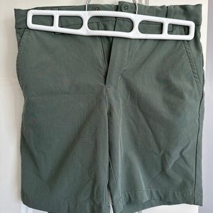 Boys shorts vineyard vines